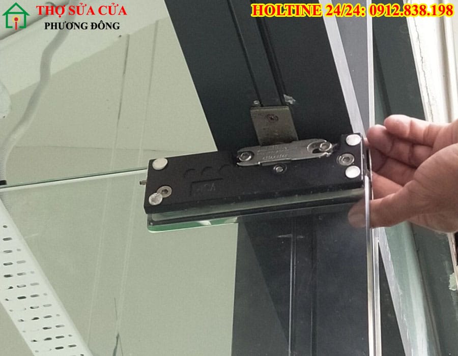 Sửa cửa kính tại phường Trí Quả