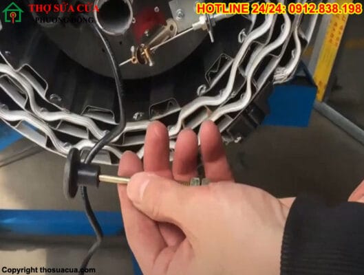 TOP 3 Địa chỉ sửa cửa cuốn tại Phường Tân Sơn Hòa