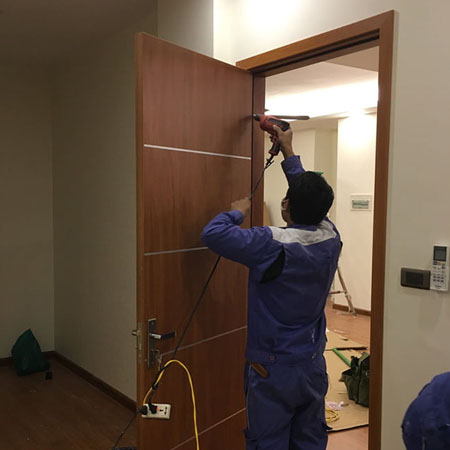 sửa cửa gỗ