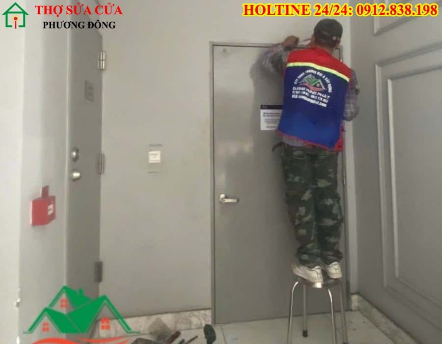 sửa cửa chống cháy
