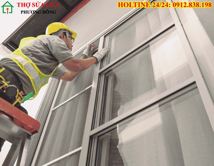 thợ sửa cửa nhôm kính xingfa