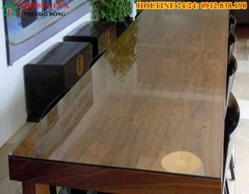 Cắt kính mặt bàn tại phường Bạch Mai