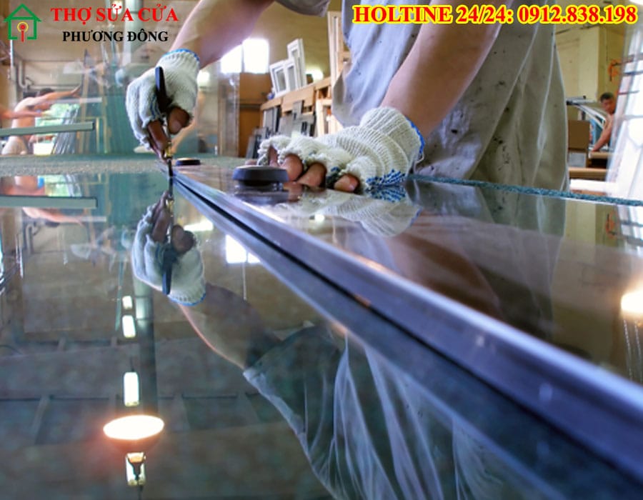 Cắt kính mặt bàn tại phường Nhiêu Lộc