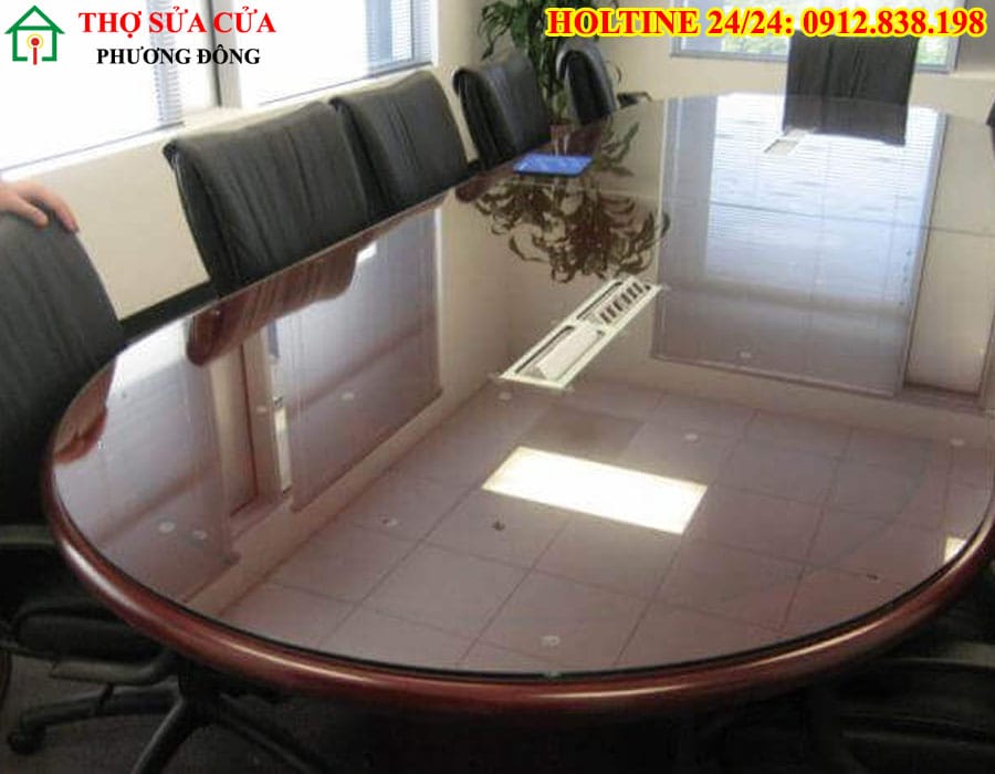 Cắt kính mặt bàn tại phường Tân Định