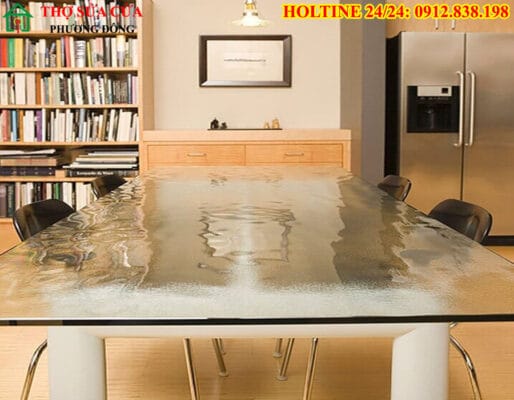 Cắt kính mặt bàn tại phường Tùng Thiện