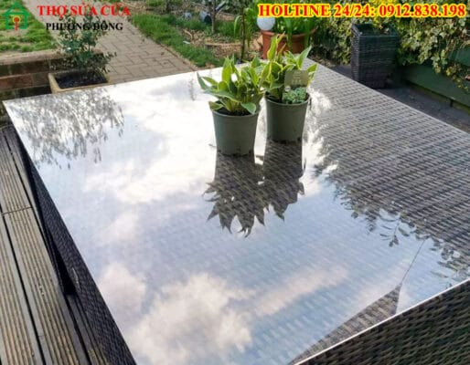 Cắt kính mặt bàn tại phường Văn Miếu