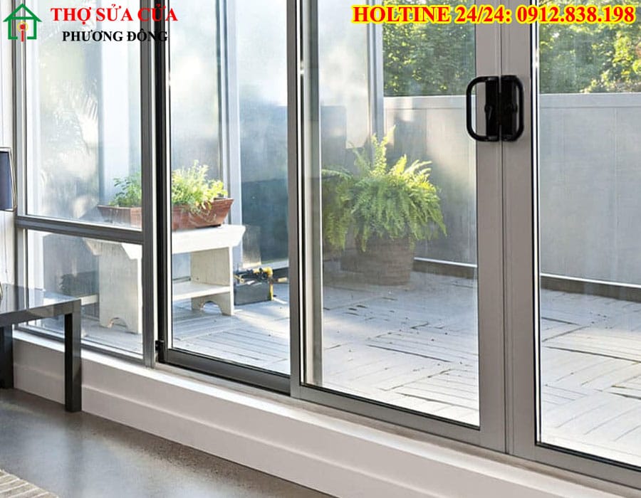 Sửa cửa kính tại phường Trấn Biên