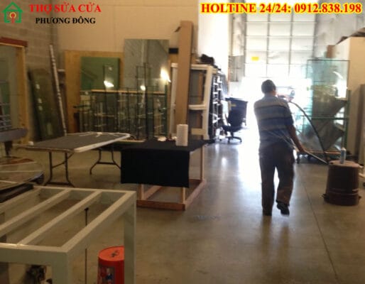 Sửa cửa kính tại phường Xuân Lập