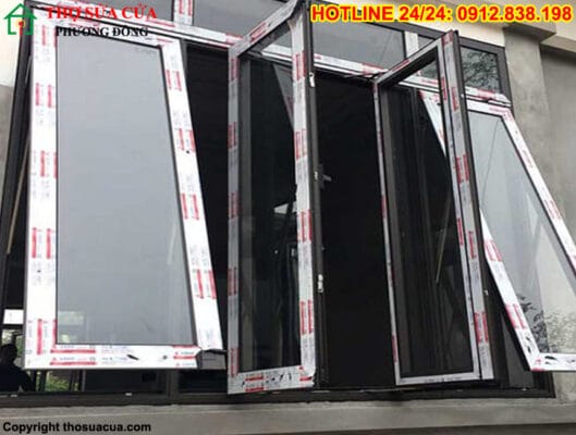 Sửa cửa sổ chung cư tại phường Cầu Ông Lãnh