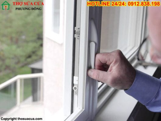 Sửa cửa sổ chung cư tại phường Chợ Lớn