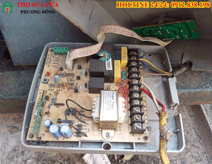 thợ sửa cửa cổng tự động