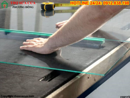 Cắt kính mặt bàn phường Ba Đình