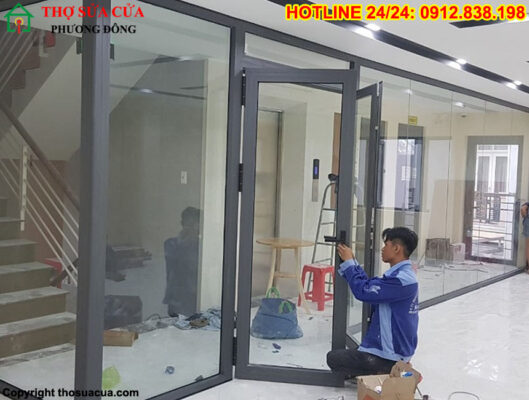 Sửa cửa kính phường Âu Cơ