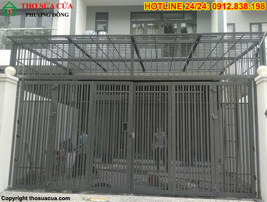 Cửa sắt chống trộm cho nhà phố