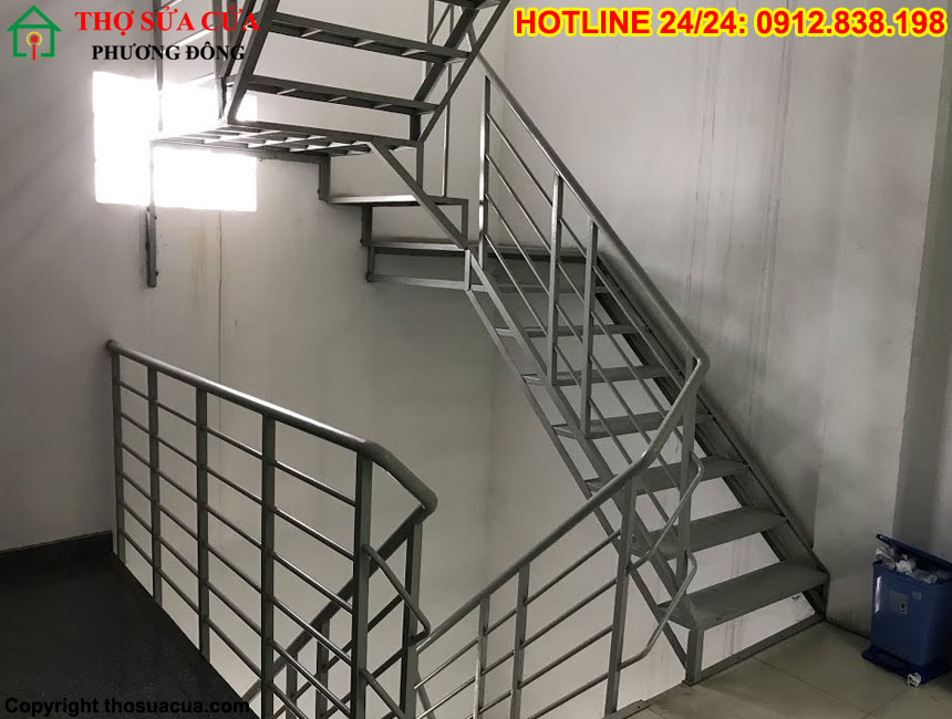 Sửa chữa cầu thang sắt