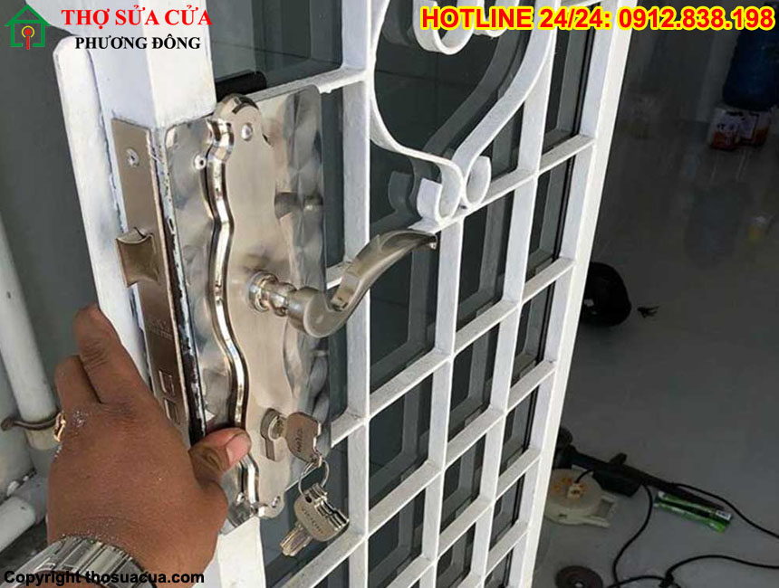 Sửa khóa cửa sắt