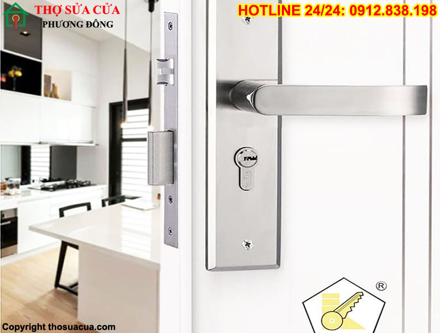 ổ khóa cửa phòng chống trộm