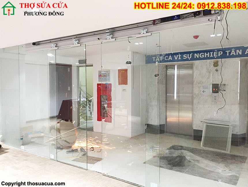 Sửa cửa kính tự động Chí Linh