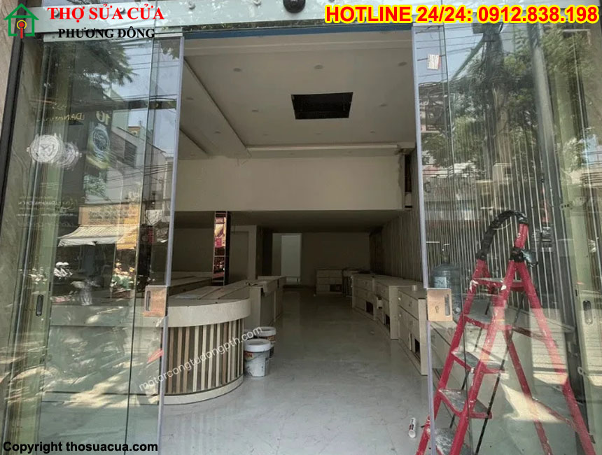 Cửa tự động 2 cánh