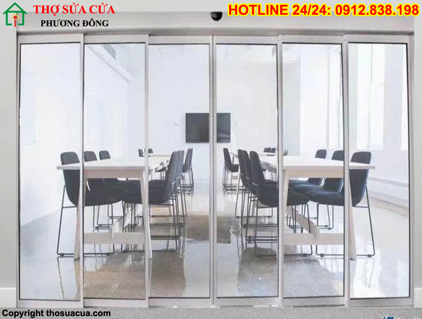 Cửa tự động 4 cánh