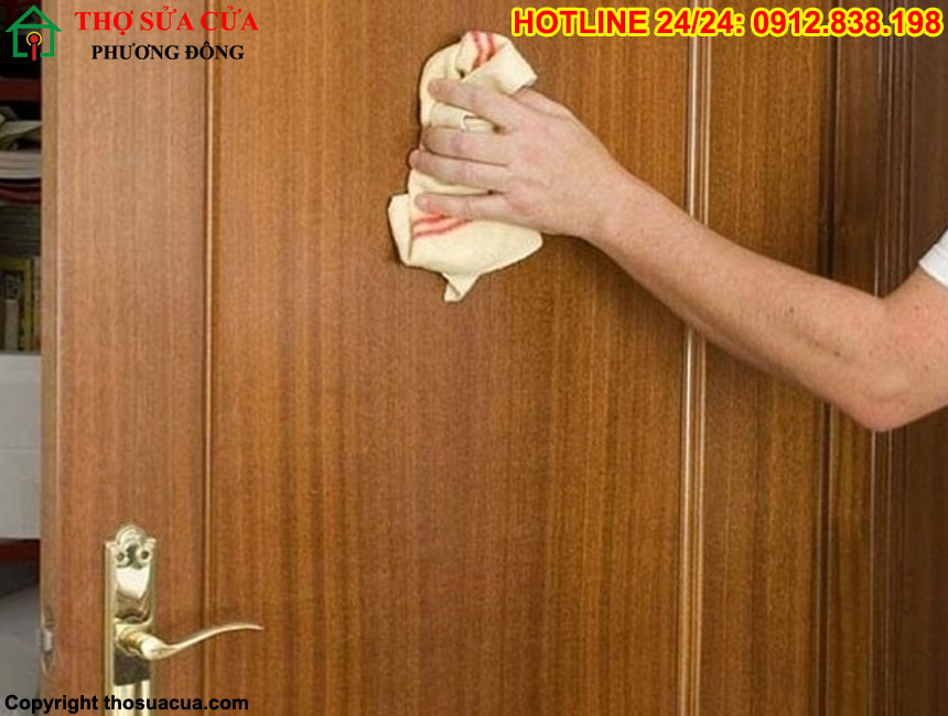 Mẹo vệ sinh tủ gỗ công nghiệp