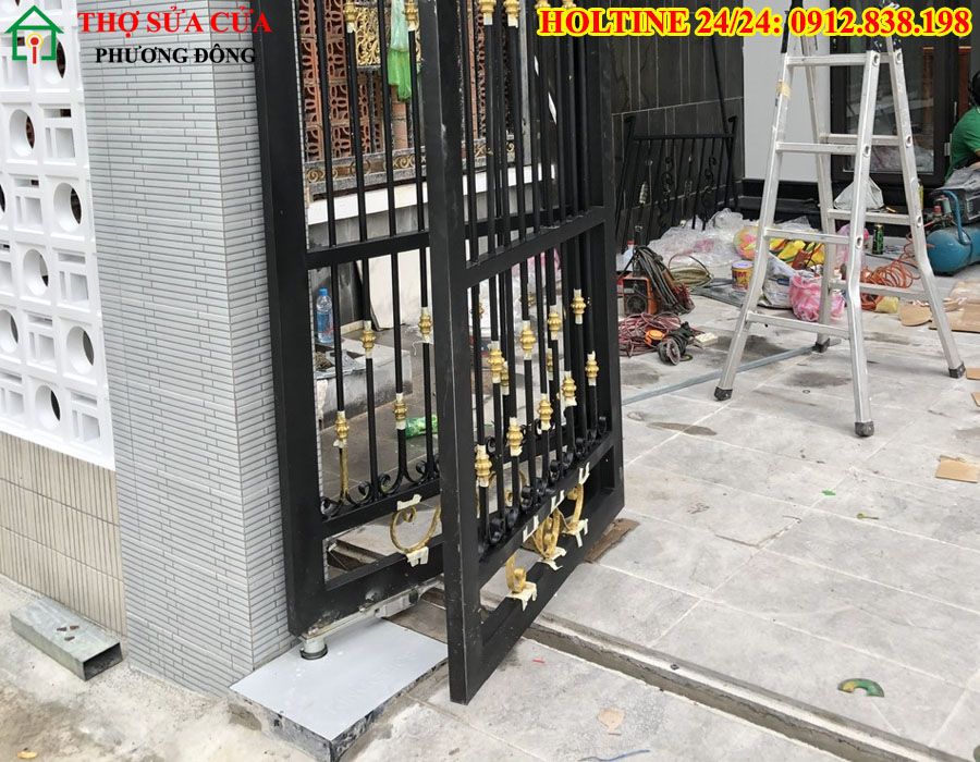cách sửa bản lề cối bị gãy bung ra