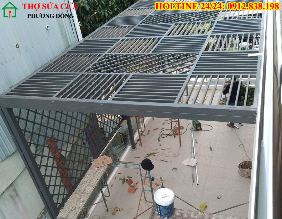 Hàn khung bảo vệ trân sân thượng tại hà nội