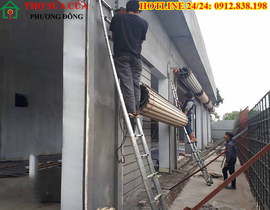 thợ hàn ray cửa cuốn