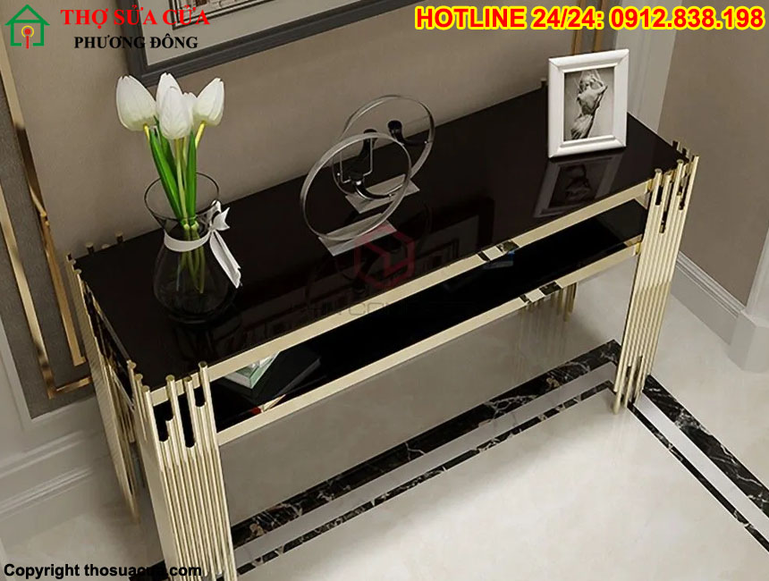 Bàn console mặt kính