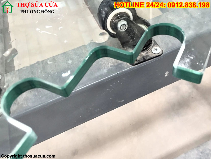 Kính cường lực có cắt lại được không